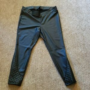 Leather look leggings